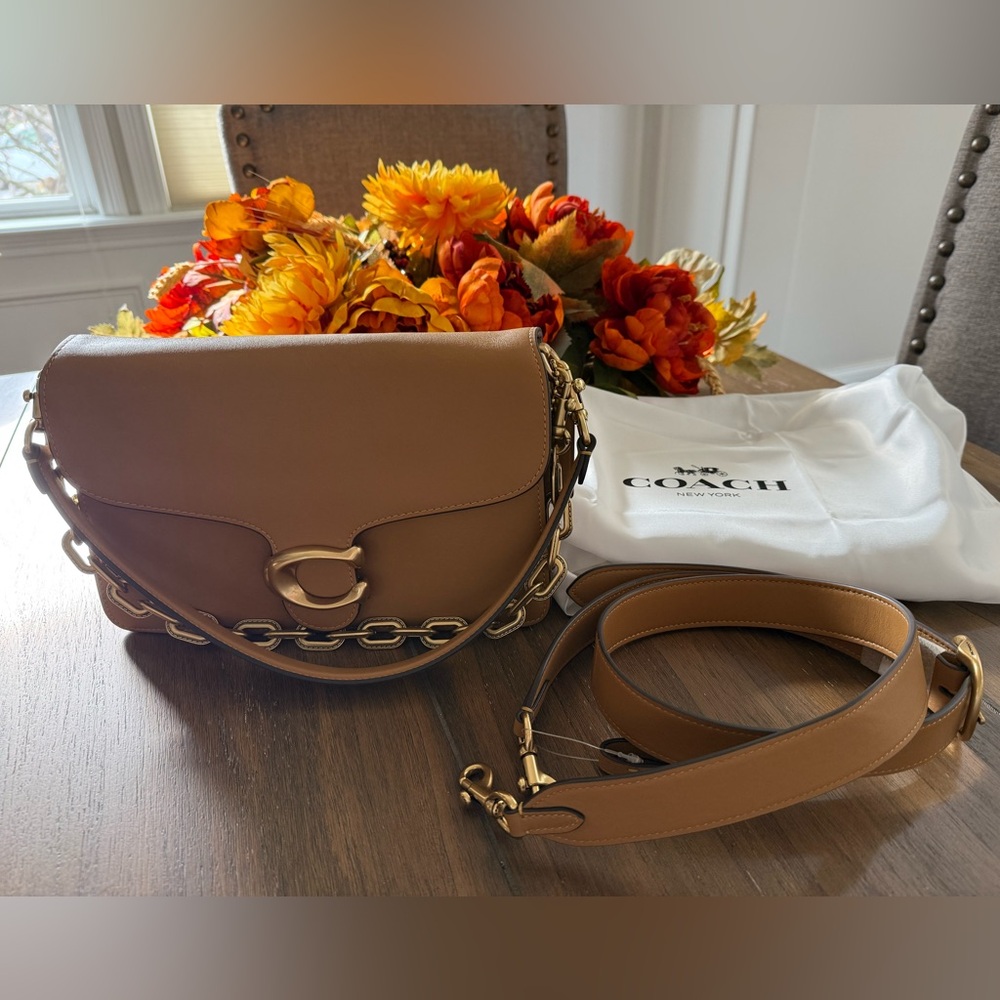 Coach Chain Tabby Shoulder bag Honey